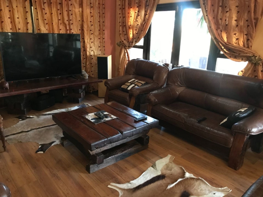 4 Bedroom Property for Sale in Keidebees Northern Cape